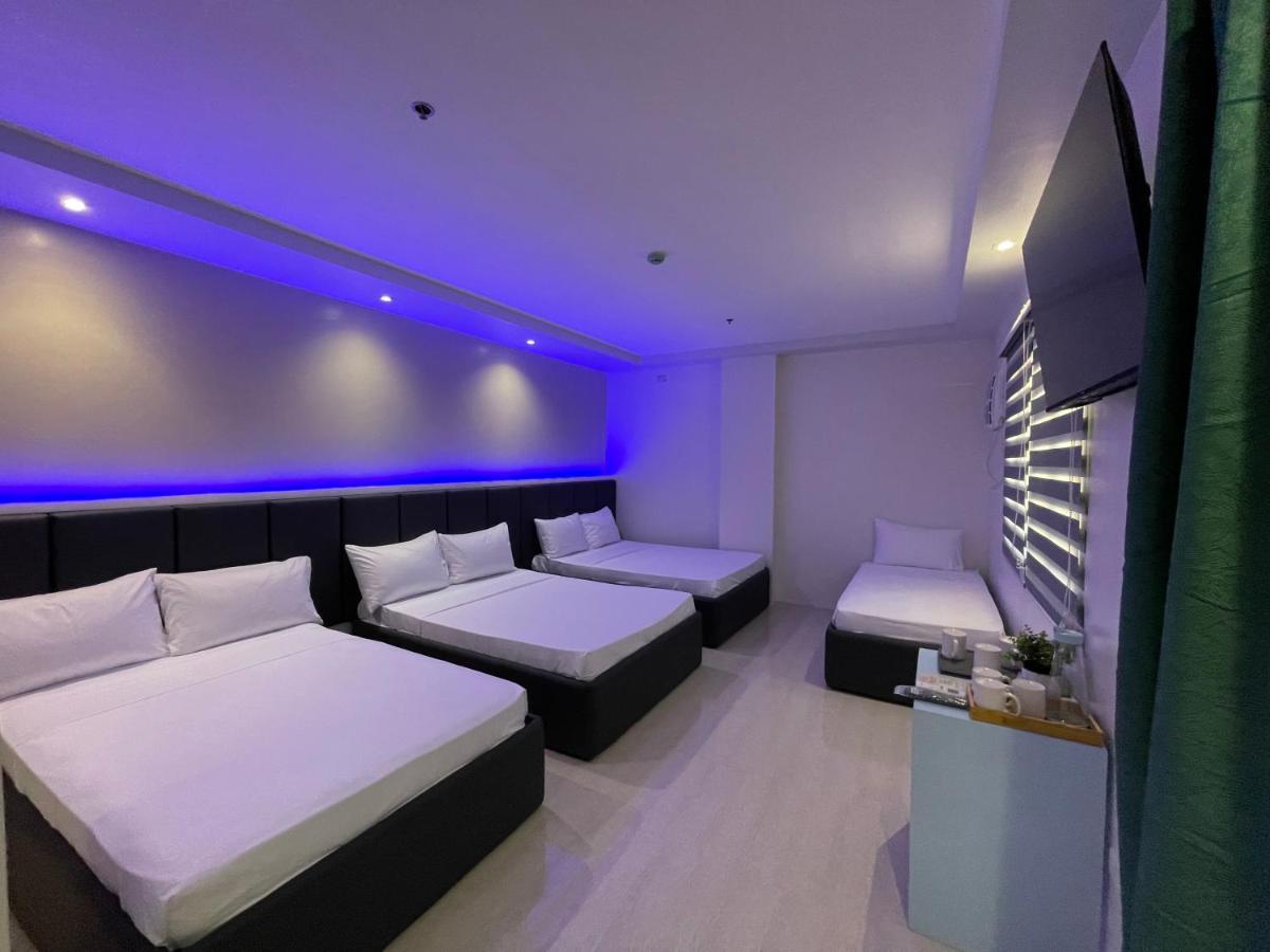 Central Block Inn Баколод Экстерьер фото