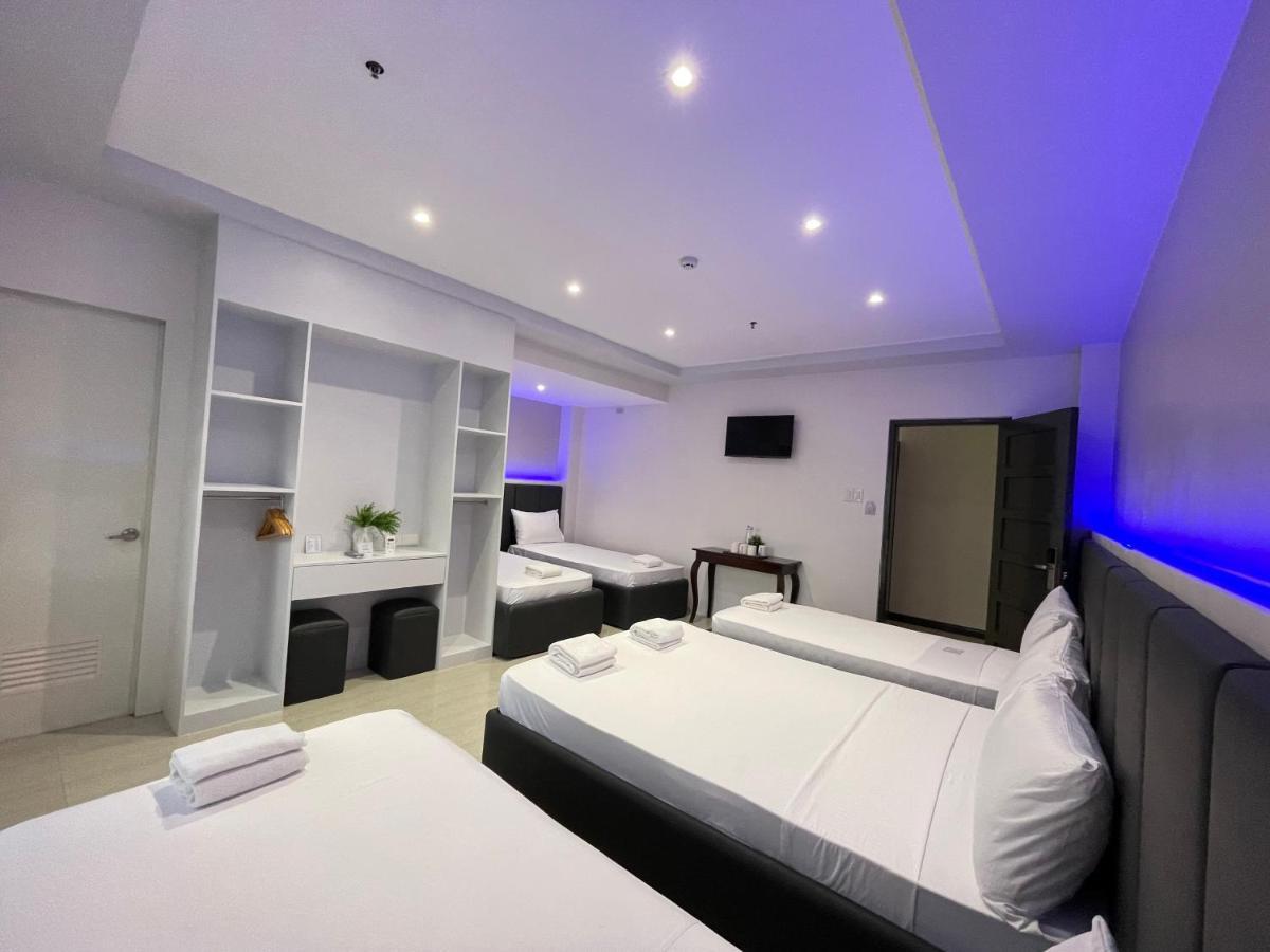 Central Block Inn Баколод Экстерьер фото