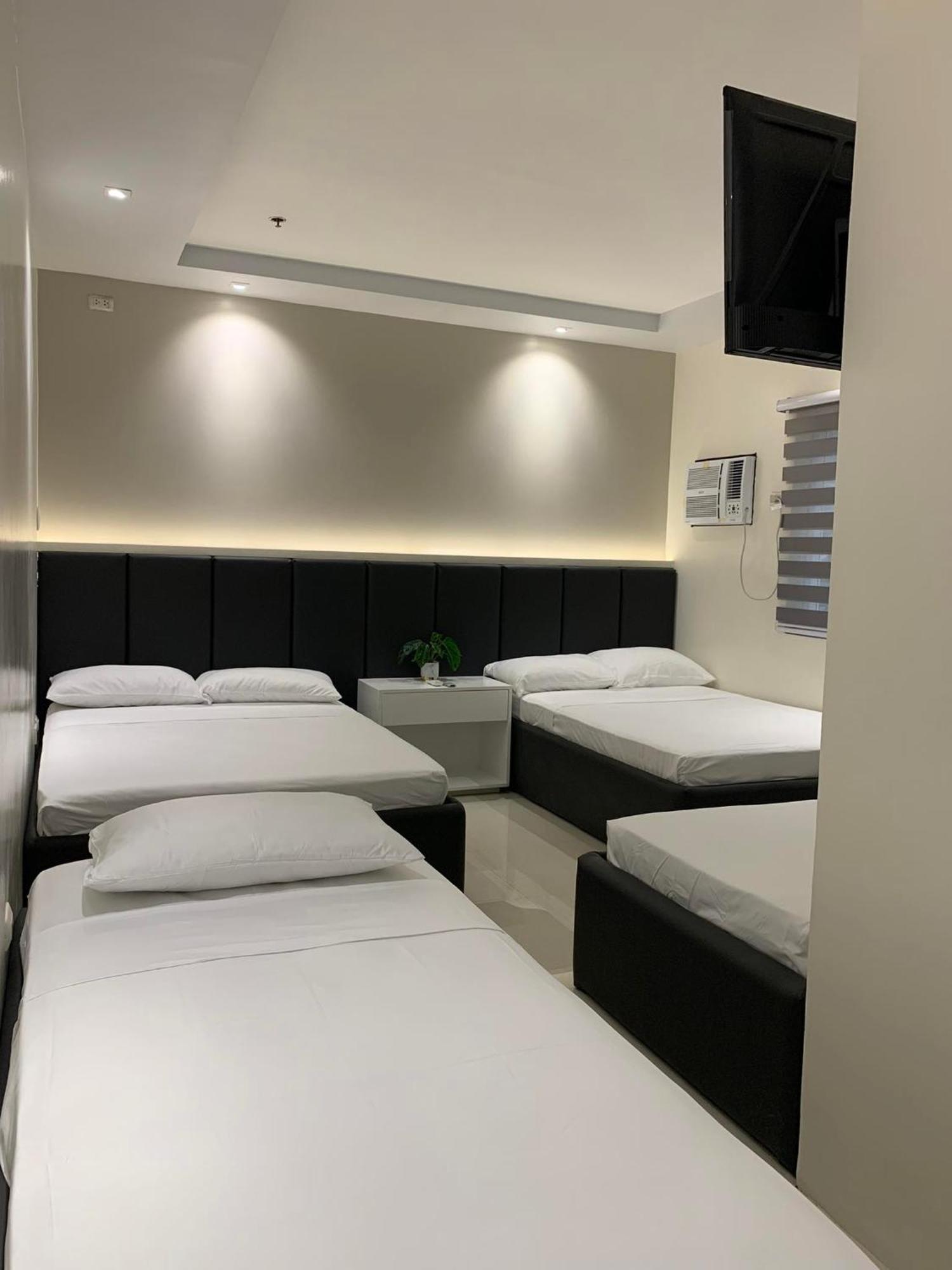 Central Block Inn Баколод Экстерьер фото
